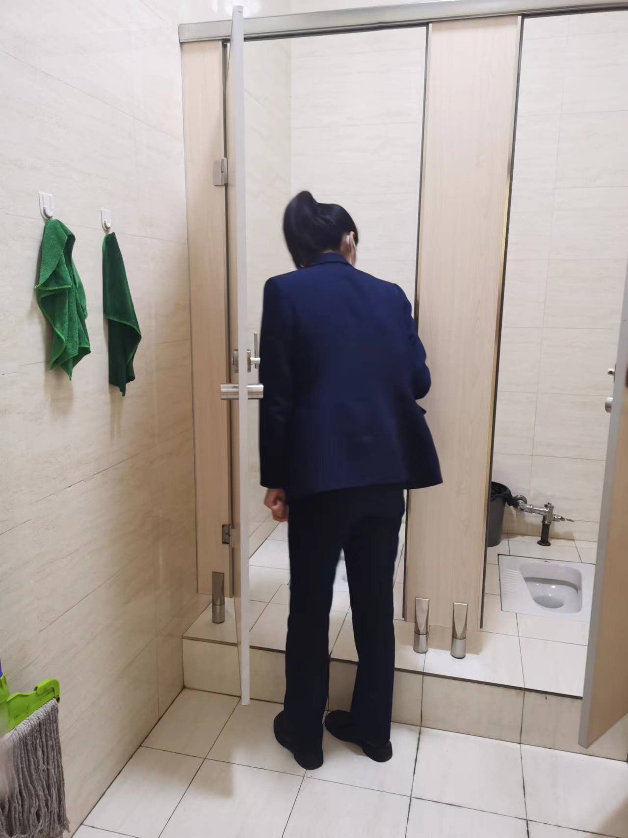 &#72;&#74;&#67;&#40644;&#37329;&#22478;